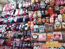 石家莊戶外防寒用品銷售火熱，手套護膝成市民御寒必備